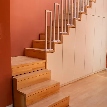 The Charming By Curt Berlín