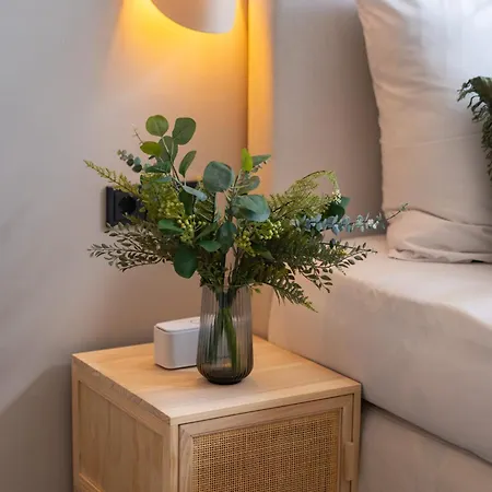 Hotel The Charming By Curt Berlín