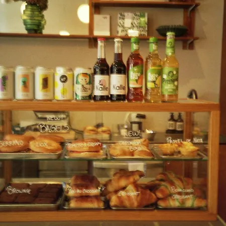 The Charming By Curt