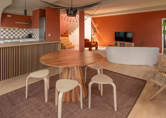 ホテル The Charming By Curt