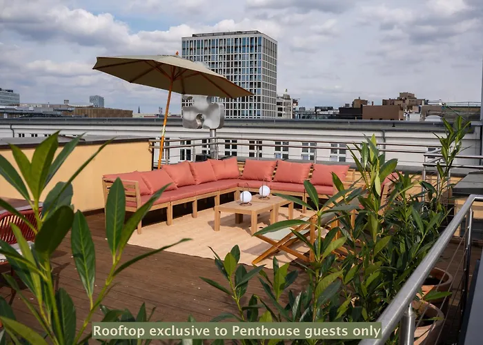 ホテル The Charming By Curt 4*