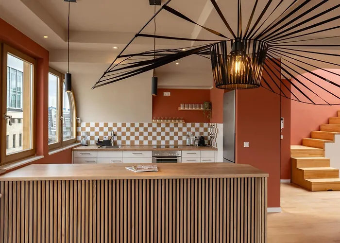 The Charming By Curt