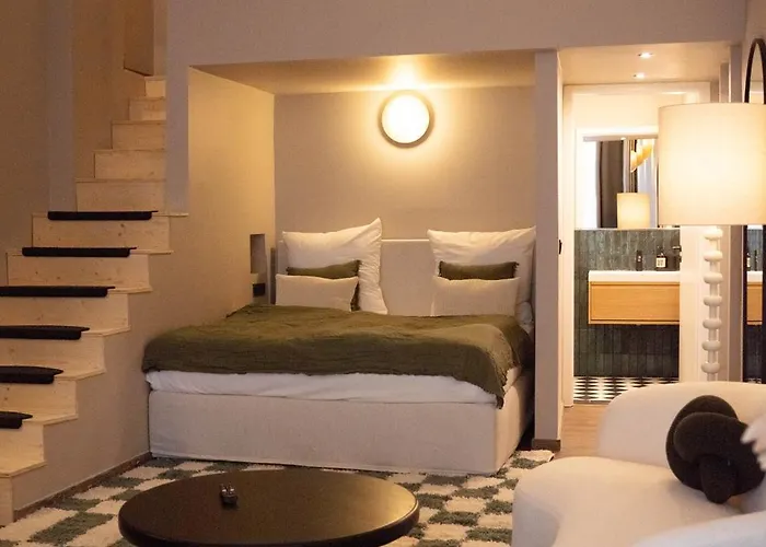 Hotel The Charming By Curt