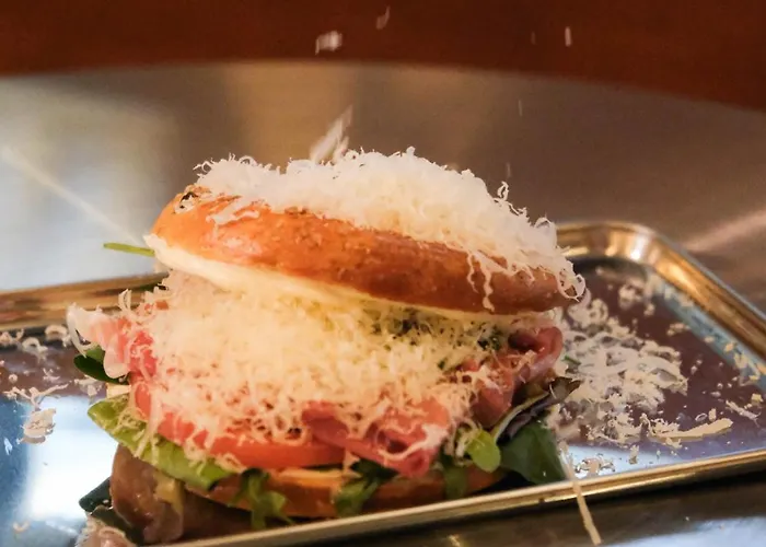 The Charming By Curt Hotel