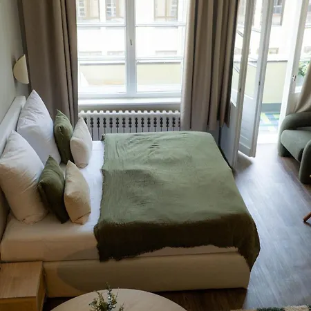 The Charming By Curt Berlin