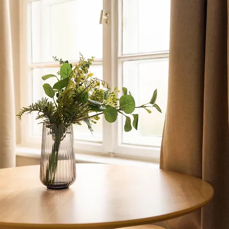 Otel The Charming By Curt